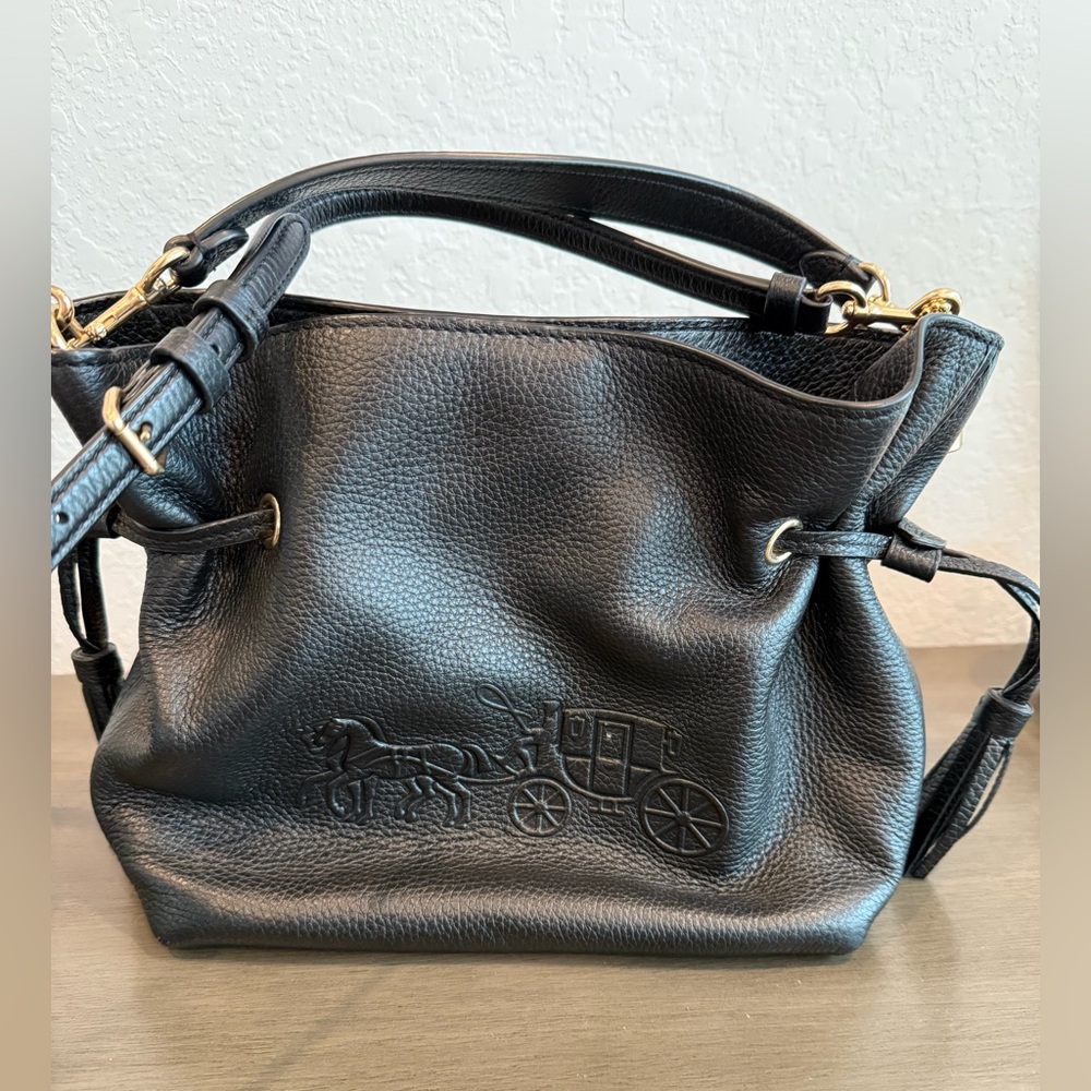 Coach Andy Crossbody with Horse and Carriage